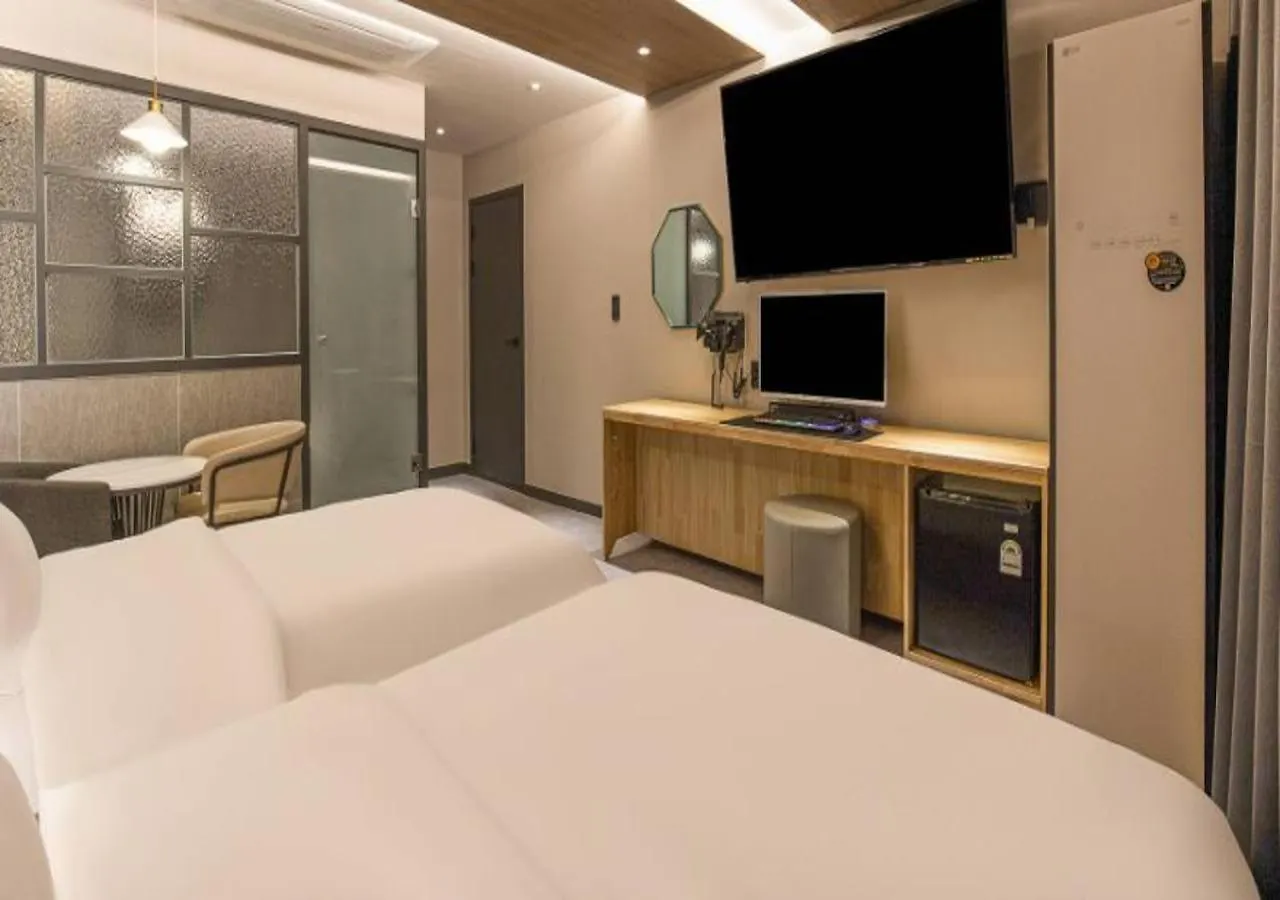 Day & Night Hotel Incheon