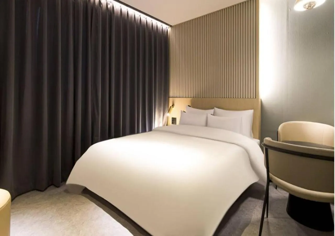 Motel Day & Night Hotel Incheon